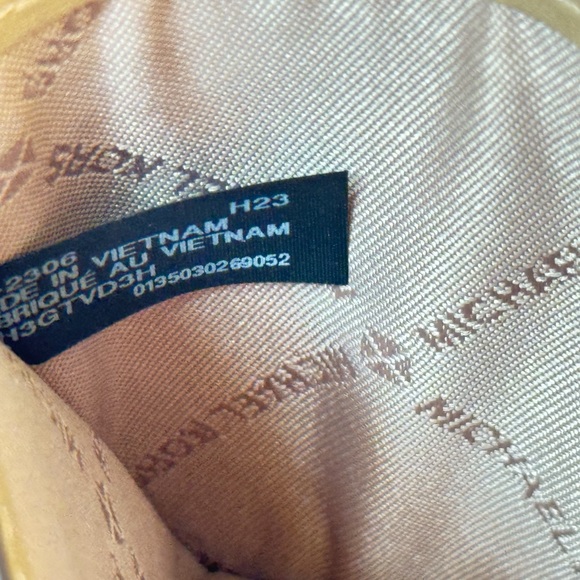 Michael Kors Jet Set Travel Card Case Wallet Exotic Print Camel Multi Haircalf - Picture 6 of 6